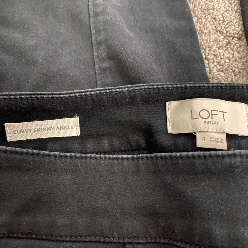 Loft Outlet Black Curvy Skinny Ankle Pants - Picture 4 of 4